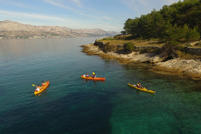 Sea kayaking Postira - Lovrečina (St.Lovre, archaeological site) - Seeing Postira From a Kayak