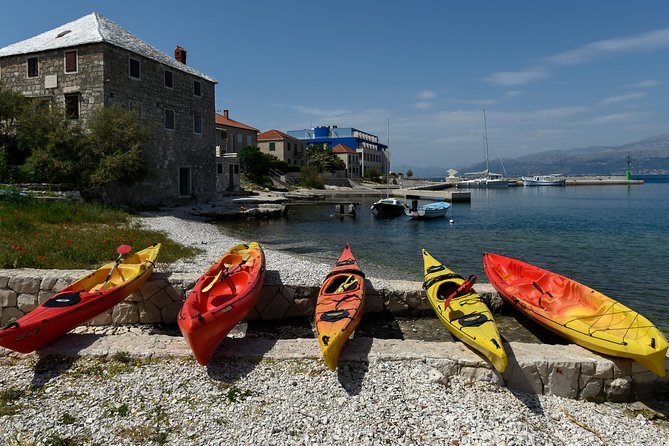 Sea kayaking Postira - Lovrečina (St.Lovre, archaeological site) - Should You Book Sea Kayaking From Postira to Lovrečina?