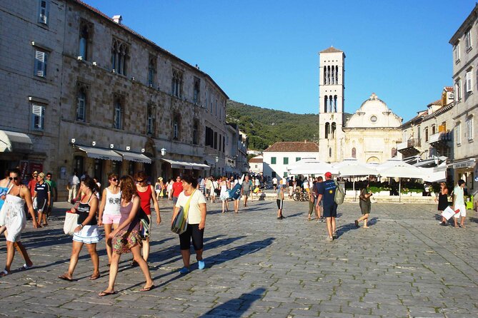 Self-Guided Walking Tour of Hvar’s Historical Old Town - What the self-guided format means in practice