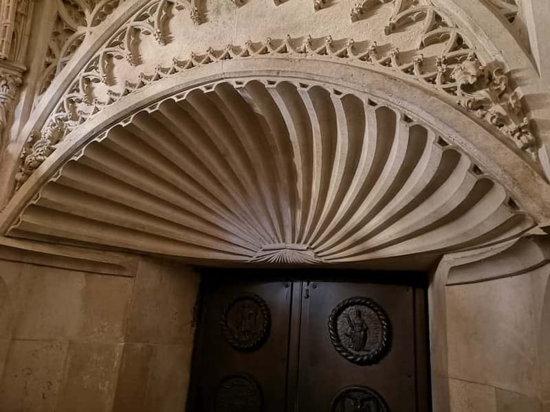 Šibenik: Medieval Night Walking Tour - What makes Dario’s guiding effective