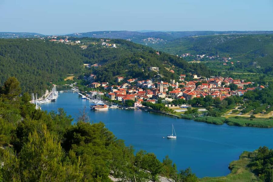 Sibenik: Stunning views, History & Tasting - Croatia in day - Meeting Neil at Šibenik bus station