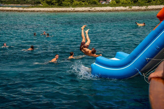 Slatine - Island Hopping Excursion (Trogir/Blue Lagoon/Shipwreck) - Seating is the biggest issue to plan around