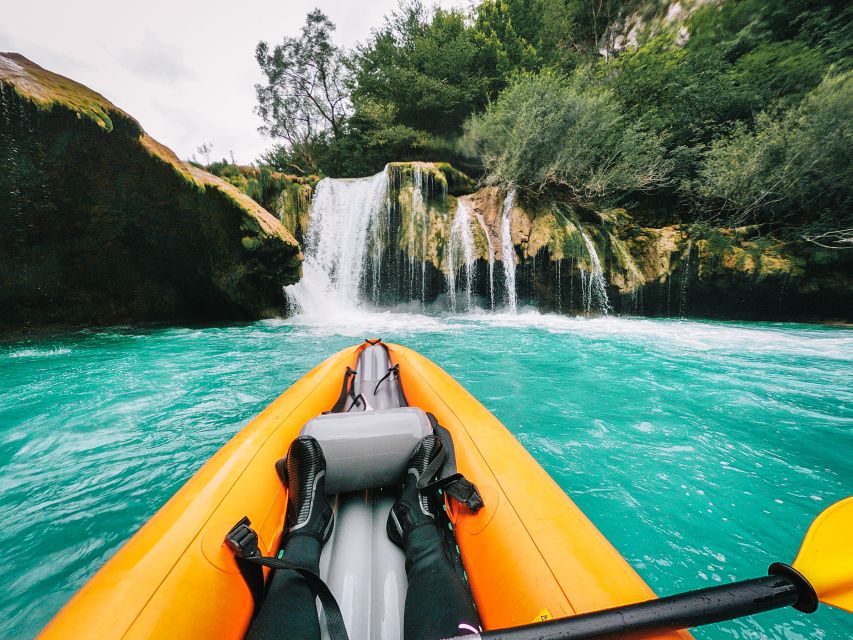 Slunj: River and Waterfalls Kayaking on Mrežnica river - How difficult is the kayaking?