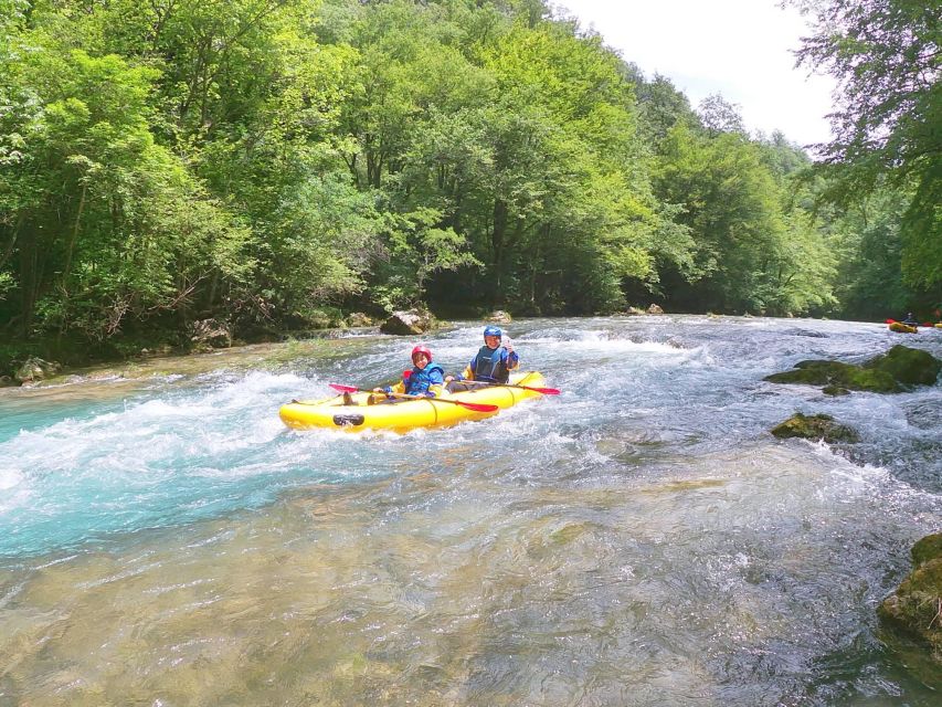 Slunj: Upper Mreznica River Kayaking Adventure - The 15-minute transfer to the river