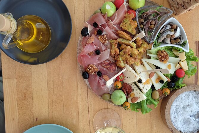 Slurp of Grk Korcula Wine Tour | Wine Tasting in Lumbarda - Local Snacks Make the Tasting More Useful