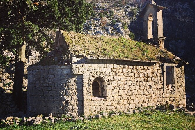 Small Group Sights Tour in Bosnia.Mostar,Kravica Falls and more - Timing, heat, and what to pack