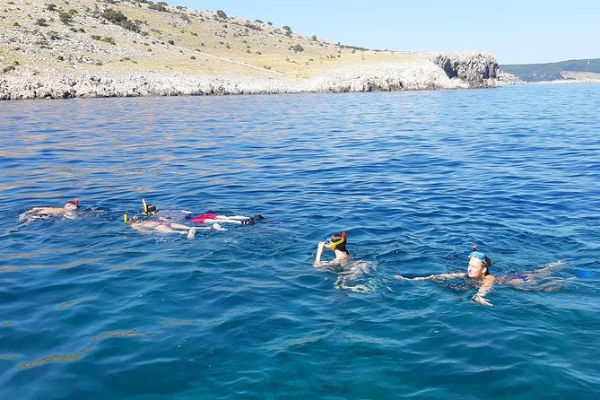 Snorkeling Trip - Crikvenica/ Krk island - The first snorkeling stop: getting comfortable