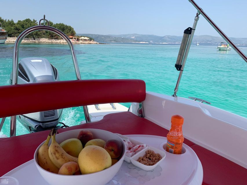 Šolta, Blue Lagoon and Brač Private Tour - Leaving Split for Trogir