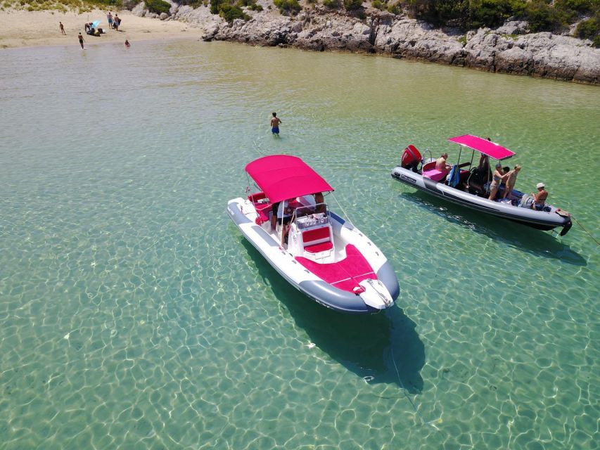 Šolta, Blue Lagoon and Brač Private Tour - Maslinica and its Marchi castle