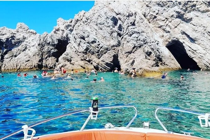 Speed Boat Tour to Elaphiti Caves and Sandy Beach from Dubrovnik - Cruising past Gruž, Babin Kuk, and Daksa