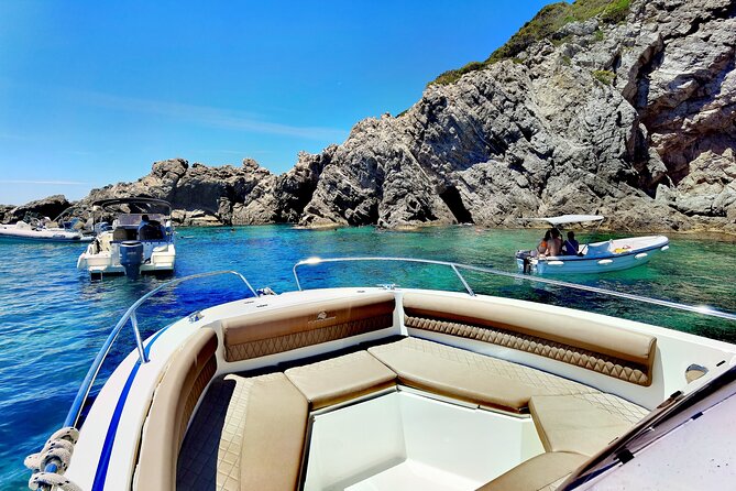Speedboat Atlantic Marine 750, 4 or 8 hours - Captain, route, and the value of a private boat