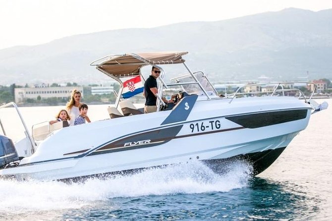 Speedboat transfer from Hvar town (Water taxi transfer) to Airport Split - The service people praise most