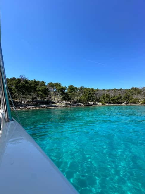 Split: 5 Islands Full-Day Tour to Blue Cave, Vis & Hvar - Blue Cave: beautiful, but not guaranteed