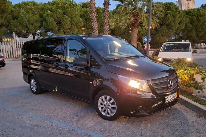 Split airport to Split Private transfer to 8 pax (Door to Door any location) - A direct ride of about 35 minutes