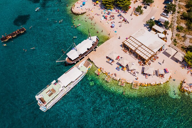 Split: Blue Lagoon, 3 Island Boat Tour & Mediterranean Lunch - Leaving Split at 10 a.m.