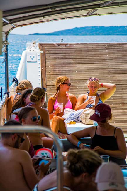Split: Blue Lagoon, 3Islands, Boat Trip, Mediterranean lunch - The ride home and the real length of the day