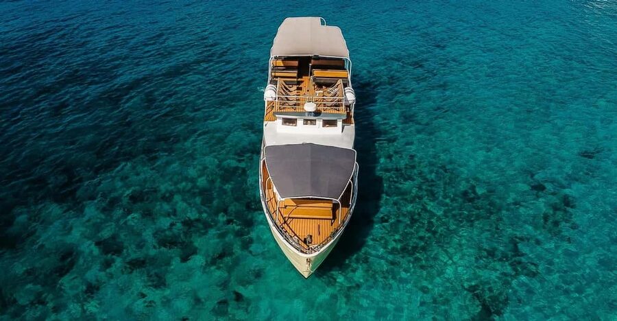 Split: Blue Lagoon and 3 Island Cruise with Food and Drinks - Čiovo and Borko beach bar