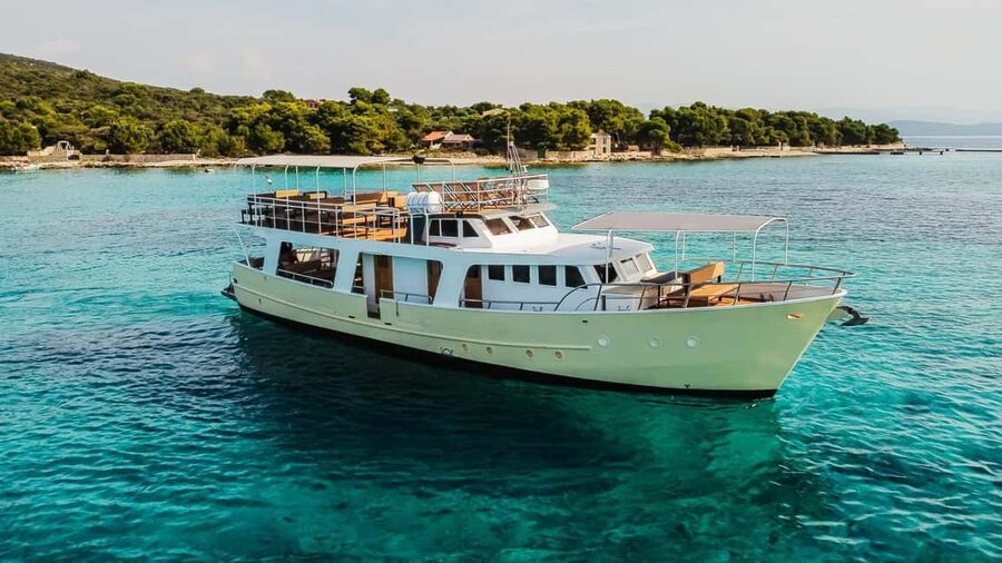 Split: Blue Lagoon and 3 Island Cruise with Food and Drinks - Food, drinks, and the value of $81
