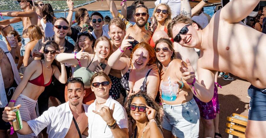Split: Blue Lagoon Boat Party with DJs, Shots & After Party - One hour in the Blue Lagoon