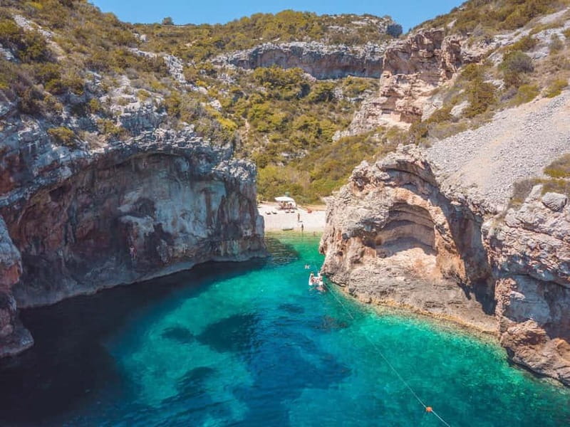 Split: Boat Tour to Blue Cave, Vis, Blue Lagoon, Hvar, Brač - Seventy-five minutes at Budikovac Blue Lagoon