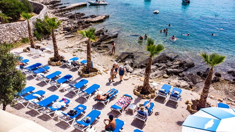 Split Boat Trip Half-Day: Blue Lagoon, Trogir & Čiovo - Practical packing advice for the day