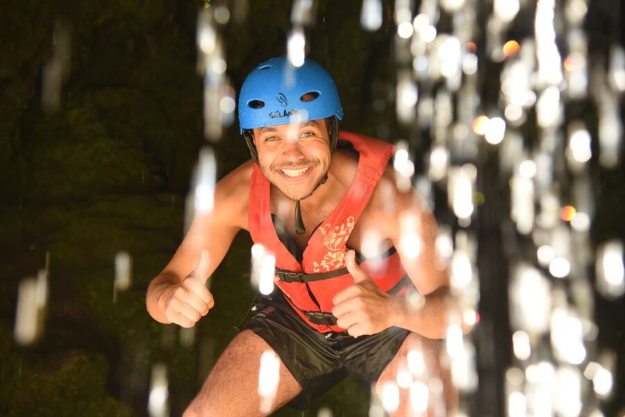 Split: Cetina River Rafting with Cliff Jumping Tour - Photos, changing facilities, and the end of the day