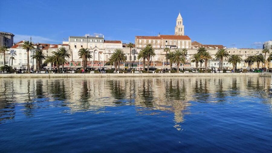 Split: city center private walking tour 2 h - Peristil and the cathedral of St. Duje