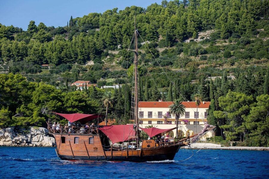 Split: Cruise on Columbo's Pirate Ship "Santa Maria" - Is the $32 price good value?