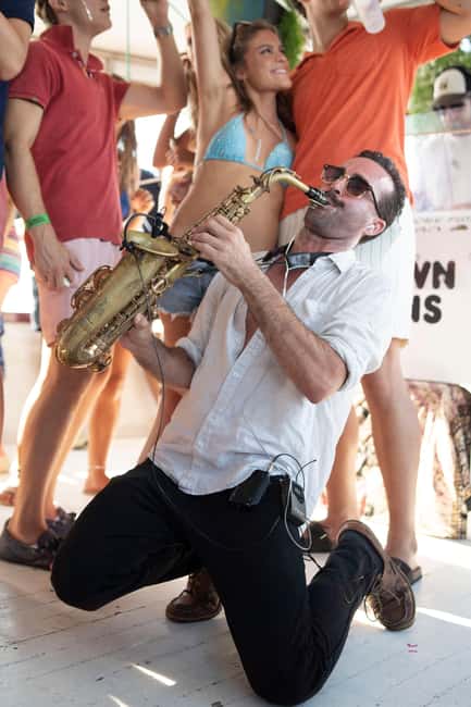 Split: Floating Festival Boat Party with Electronic Music - Sailing out with DJs and live musicians