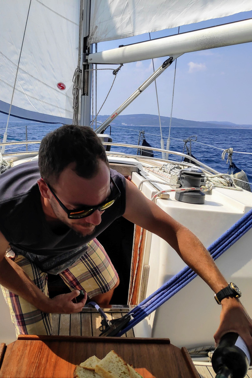 Split: Full Day Sailing Tour to Šolta Island and Brač Island - Brač is the day’s first water stop