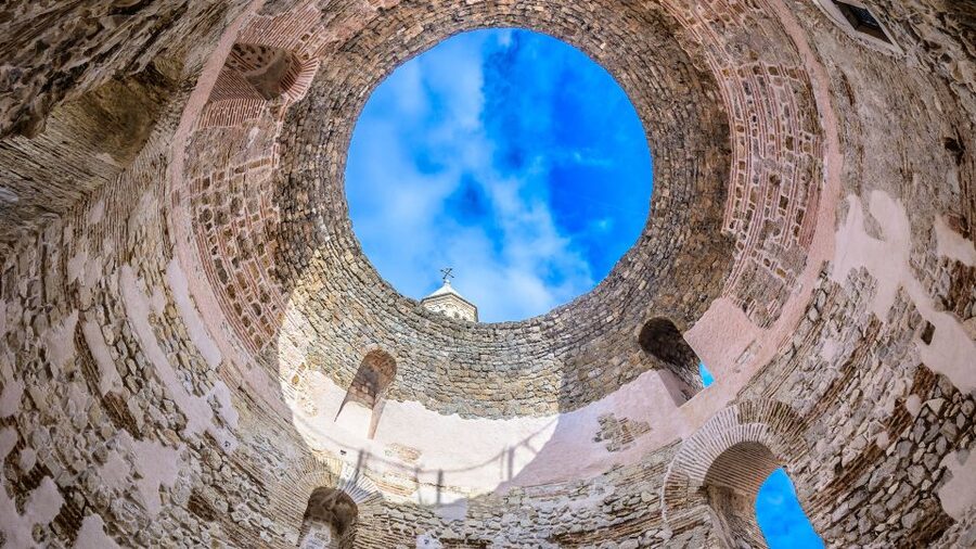 Split: Game of Thrones Tour with Diocletian's Palace Cellar - Why Split works so well as a Game of Thrones set
