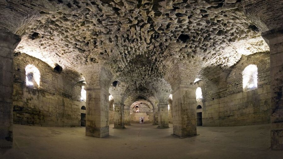 Split: Game of Thrones Tour with Diocletian's Palace Cellar - The guide matters more than the route