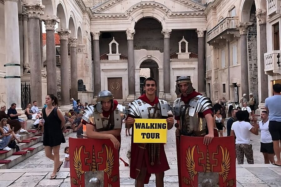 Split: History and Heritage Walking Tour - Gothic palaces and the Venetian influence