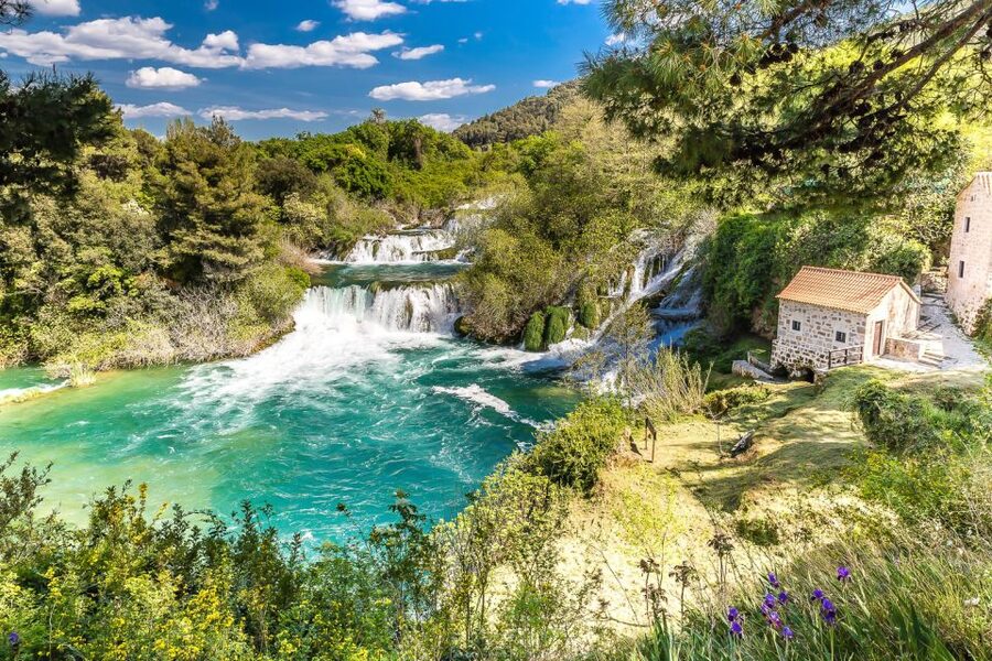 Split: Krka National Park Full-Day Tour with Wine Tasting - The guides make a real difference