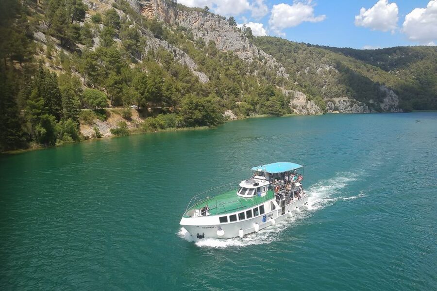 Split: Krka National Park Full-Day Tour with Wine Tasting - The walk around Skradinski Buk