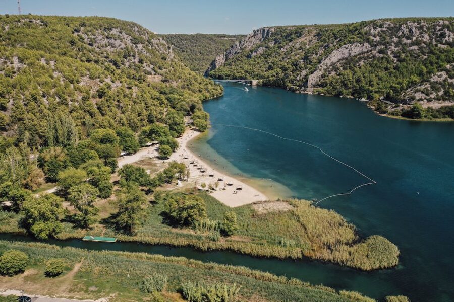Split: Krka Waterfalls Tour, Boat Cruise, and Swimming - Visiting the Jaruga hydroelectric power plant