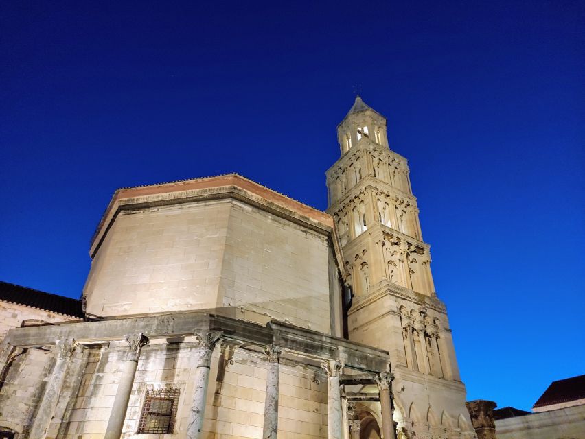 Split: Magical Evening Sightseeing Private Tour - Inside Diocletian’s Palace, where the Roman plan meets daily life
