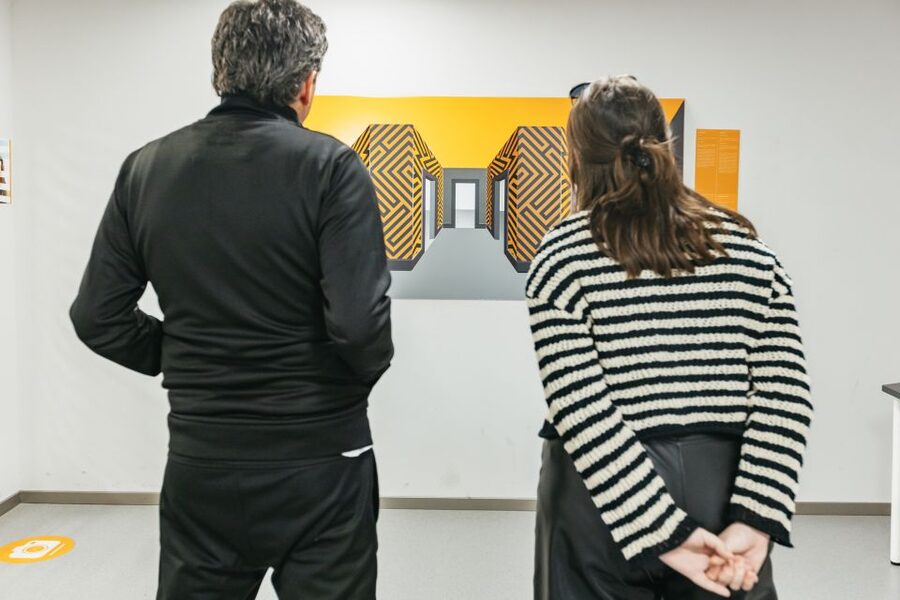Split: Museum of Illusions Entrance Ticket - Mirror mazes and the illusion of space