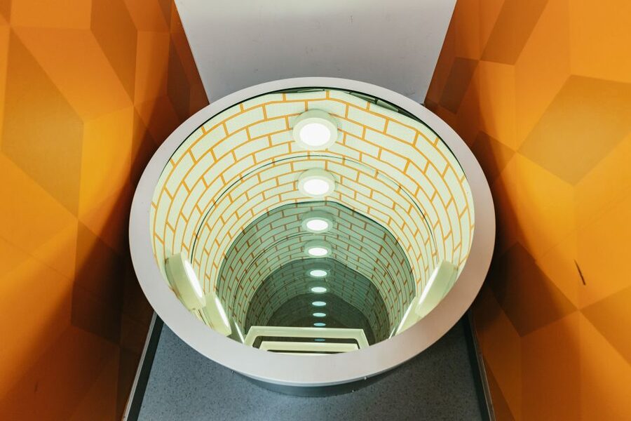 Split: Museum of Illusions Entrance Ticket - A head on a tray and a walk on the ceiling