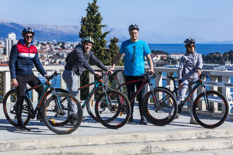 Split: Old Town and Marjan Park Bike Tour - Pausing for Marjan’s beaches and historic sights