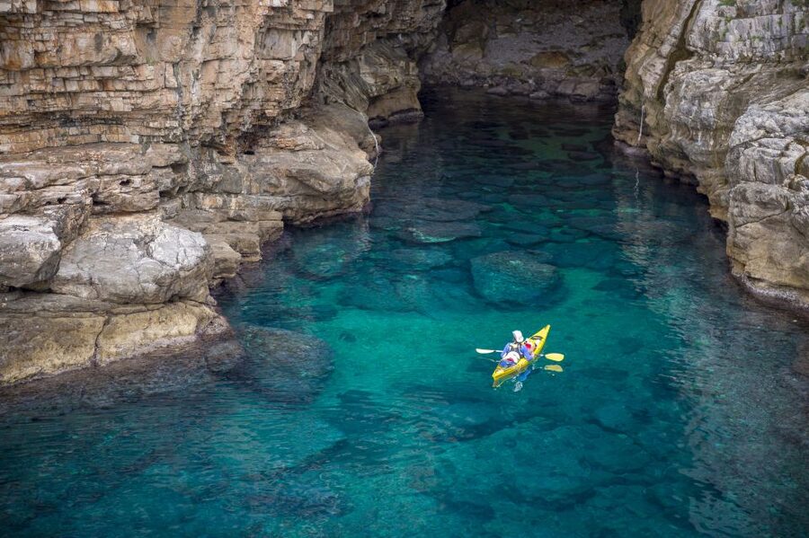 Split/Omiš - Guided Kayaking & Snorkeling Tour Cetina River - Swimming, sunbathing, and the shipwreck stop