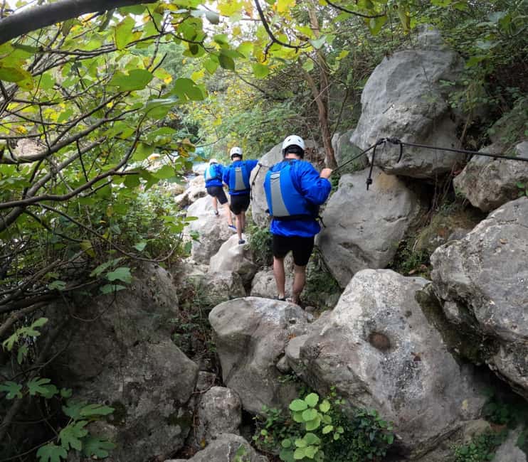 Split/Omiš: Rafting, Cliff Jumping, and Cave Tour - Equipment, food, and what to pack
