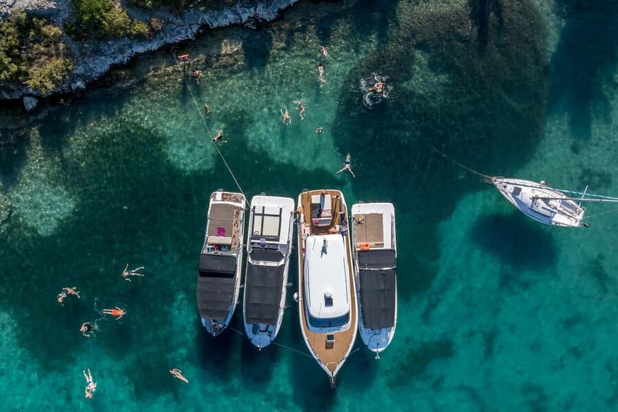 Split or Trogir: Blue Cave, Vis, and Hvar Speedboat Tour - Two hours in Hvar town