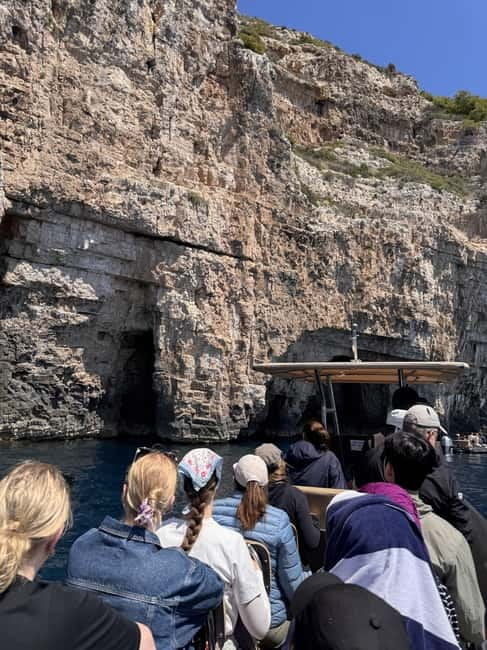 Split/Podstrana: Blue Cave, Hvar & 6 Islands Speedboat Trip - Military bunkers and limestone caves on the coast