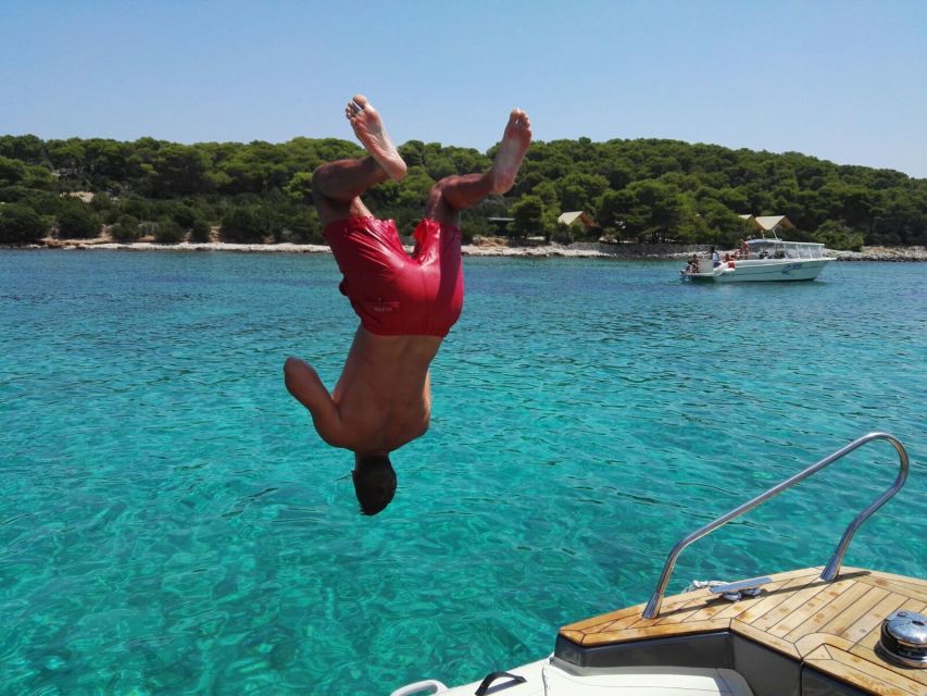 Split: Private Full Day Boat Trip to Blue Lagoon and Trogir - Stomorska Bay for lunch and harbor views