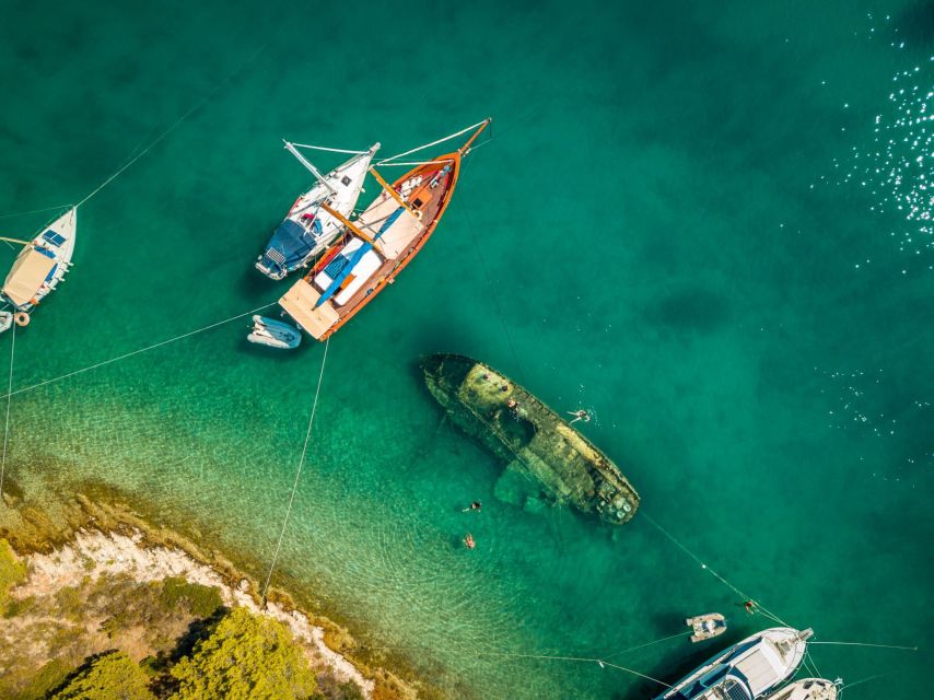 Split: Private Full Day Boat Trip to Blue Lagoon and Trogir - Nečujam Bay, mojitos, and a shipwreck