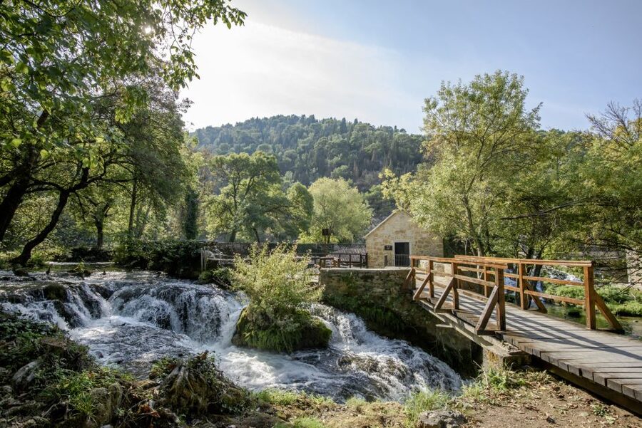Split: Private Transfer to Krka with Driver & Optional Guide - A private way to reach Krka from Split