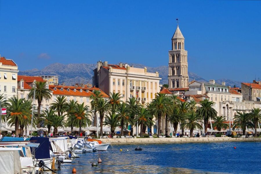 Split: Private Walking Tour with a Guide - Choosing between two hours and eight