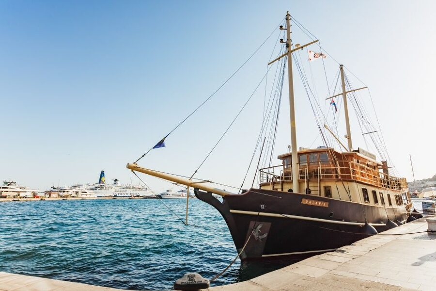 Split:Sunset Cruise with Live Music - Should You Book the Polaris Sunset Cruise?