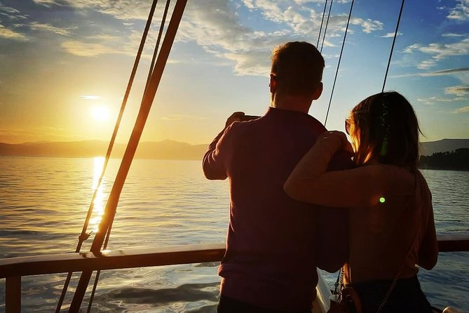 Split:Sunset Cruise with Live Music - What the Unlimited Drinks Really Add